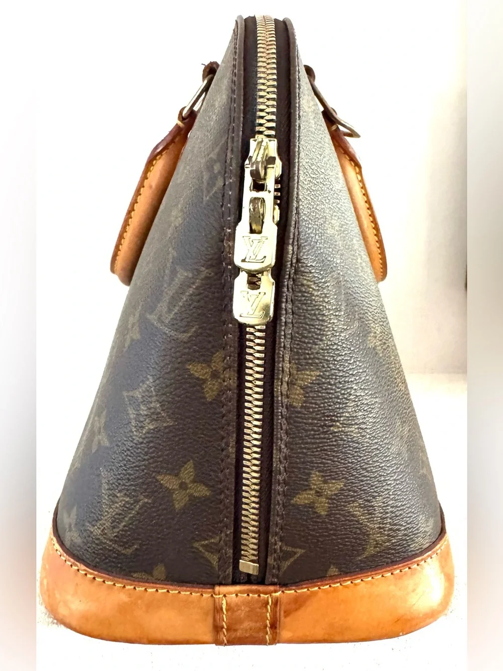 Louis Vuitton authentic louis